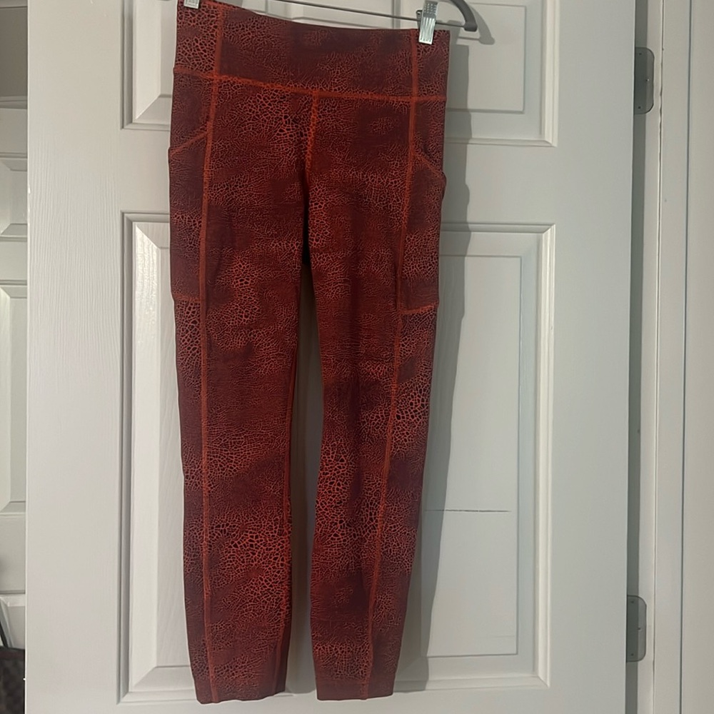 Lululemon 25” leggings